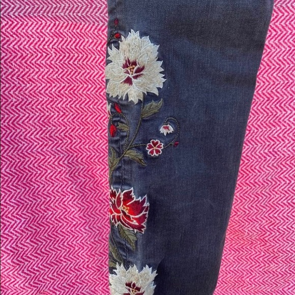 Boho Floral embroidered skinny jeans-DRIFTWOOD - Picture 4 of 5